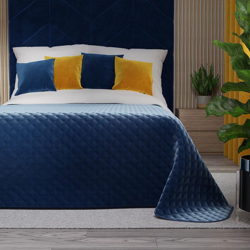 Velvi Narzuta Dekoracyjna 170x210cm Granatowa 011 EAN: 5907693241633 Velvi Narzuta Dekoracyjna 170x210cm Granatowa 011 EAN: 5907693241633