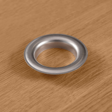 Przelotka metalowa, wysoki kołnierz ln, śr wew 40mm zewn. 62mm, kolor chrom satyna 021