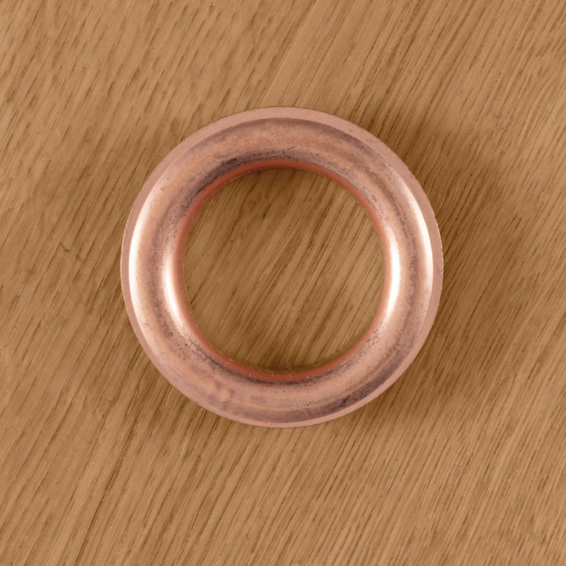 Przelotka metalowa, wysoki kołnierz ln, śr wew 40mm zewn. 62mm, kolor miedź 040