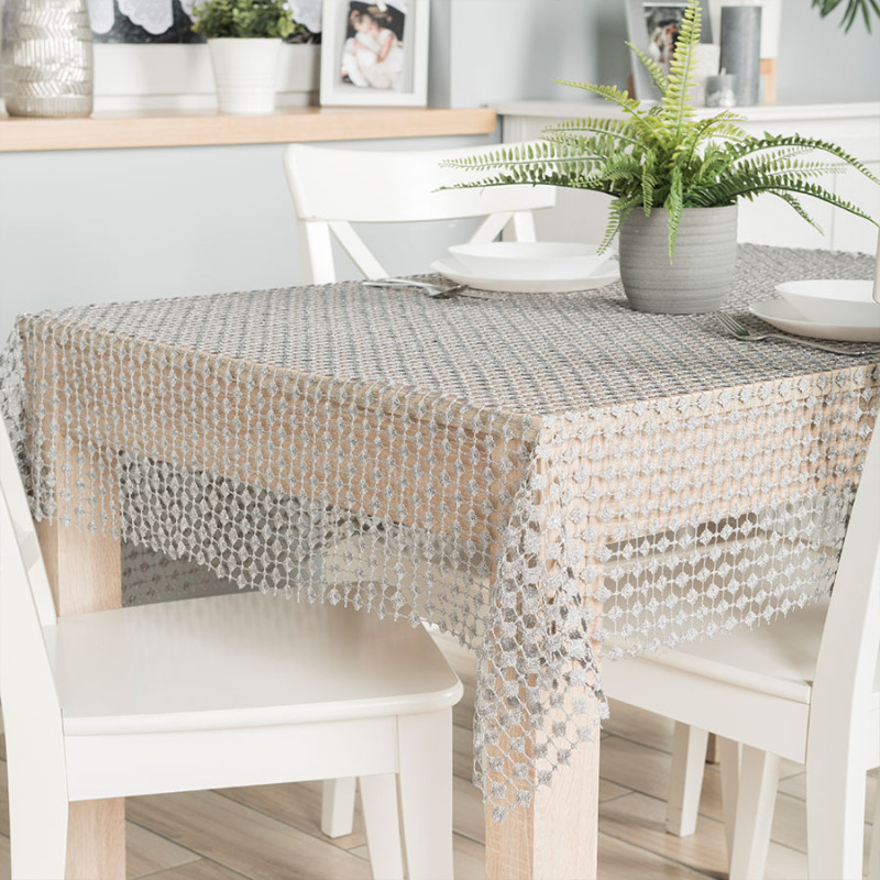 Bianca obrus gipiurowy szary z lurexem 140x180cm EAN: 5907693283121 Bianca obrus gipiurowy szary z lurexem 140x180cm EAN: 5907693283121