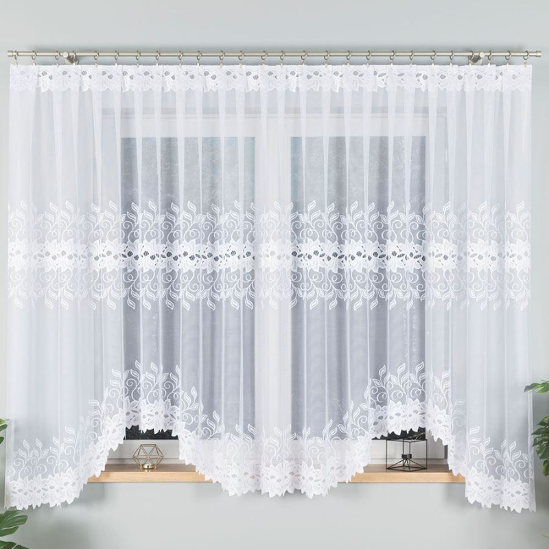 Firanka żakardowa Bastia gotowa 450x180cm, kolor biały 001, EAN: 5907693232082 Firanka żakardowa Bastia gotowa 450x180cm, kolor biały 001, EAN: 5907693232082