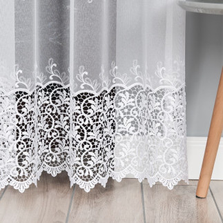 Firanka z aplikacją na markizecie ze wzorem pasowym, wysokość 280cm, kolor 001 biały