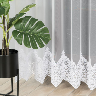 Firanka haftowana ze wzorem na samym dole, wysokość 280cm, kolor 001 biały