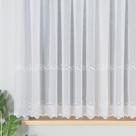 Firanka haftowana ze wzorem pasowym, wysokość 160cm, kolor 001 biały