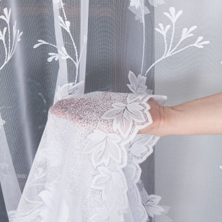 Firanka żakardowa ze wzorem po całości, wysokość 230cm, kolor 001 biały
