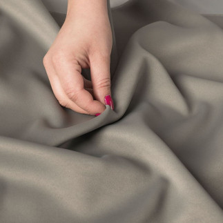 Greta tkanina dekoracyjna typu blackout, wysokość 320cm, kolor 011 szary