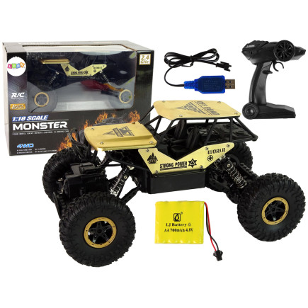 Auto rc wysokie koła 1:18 plastikowe czarne złote