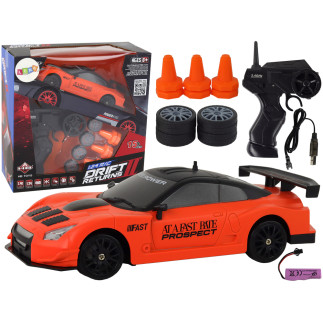 Autko sportowe zdalnie sterowane r/c 1:24 pomarańczowe wymienne koła