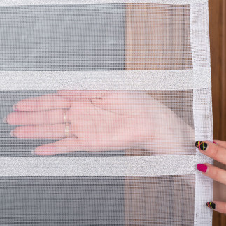 Halina firanka żakardowa gotowa, szerokość 300 x wysokość 250cm, kolor 001 biały ze srebrnym lurexem