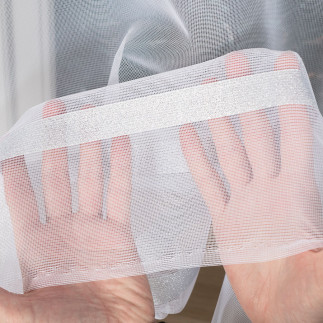 Halina firanka żakardowa gotowa, szerokość 300 x wysokość 160cm, kolor 003 biały ze srebrnym lurexem