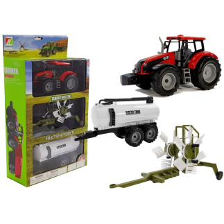 Traktor z przyczepką, zgrabiarką i cysterną czerwony