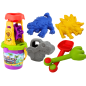 Zestaw do piasku Dinozaur z młynkiem, lejkiem, łopatką, grabkami, konewką i foremkami EAN: 5905991021490 Zestaw do piasku Dinozaur z młynkiem, lejkiem, łopatką, grabkami, konewką i foremkami EAN: 5905991021490