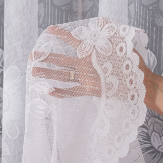 Firanka żakardowa ze wzorem po całości, wysokość 250cm, kolor 001 biały