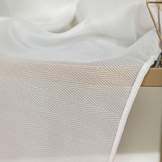 Firanka fantazyjna z ołowianką, wysokość 300cm, kolor 010 off white