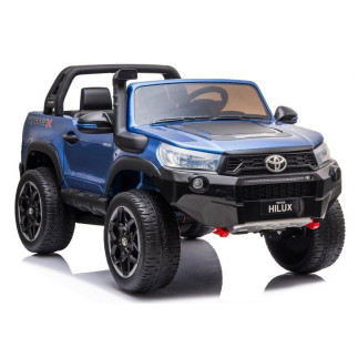 Auto na akumulator toyota hilux  niebieski lakierowany