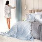 Narzuta dekoracyjna Werona z falbaną 170x210cm baby blue EAN: 5906450005051 Narzuta dekoracyjna Werona z falbaną 170x210cm baby blue EAN: 5906450005051
