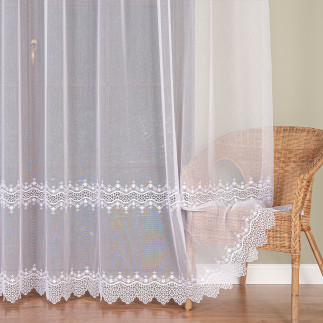 Firanka z aplikacją ze wzorem pasowym na markizecie, wysokość 280cm, kolor 001 biały