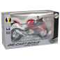 Motocykl model bmw s1000rr czerwony dźwięki światła Motocykl model bmw s1000rr czerwony dźwięki światła