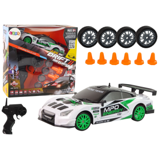 Auto sportowe drift zdalnie sterowane r/c 15 km/h zmiana kół