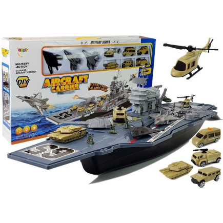 Statek lotniskowiec wojskowy z pojazdami 86cm