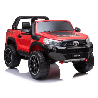 Auto na akumulator toyota hilux czerwony lakierowany