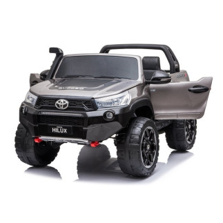 Auto na akumulator toyota hilux srebrny lakierowany