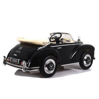 Auto na akumulator mercedes 300s czarny lakierowany