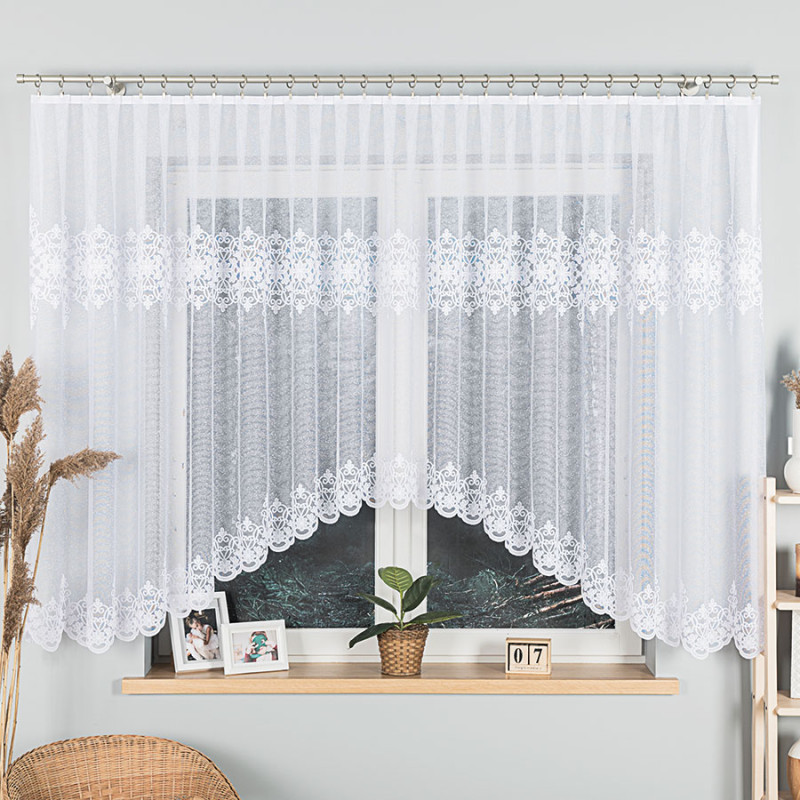 Firanka Żaneta żakardowa gotowa 450x155 cm, kolor biały, EAN: 5907693247369 Firanka Żaneta żakardowa gotowa 450x155 cm, kolor biały, EAN: 5907693247369