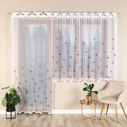 Motylki firanka żakardowa odpasowana na prosto, szerokość 145 x wysokość 220cm, kolor 001 biały