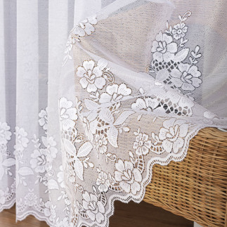 Firanka żakardowa ze wzorem pasowym, wysokość 250cm, kolor 001 biały