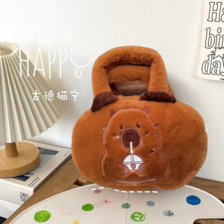 Torba pluszowa z kapibarą z kubkiem brązowy 20cm