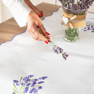 Lawendowa polana bieżnik z haftem, szerokość 50cm x wysokość 100cm, kolor 001 biały