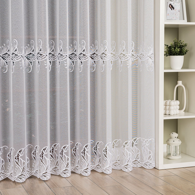 Firanka z aplikacją pasową 280cm, kolor biały 001 - EAN: 5907693281097 Firanka z aplikacją pasową 280cm, kolor biały 001 - EAN: 5907693281097