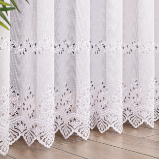 Jagoda firanka żakardowa gotowa, szerokość 300 x wysokość 250cm, kolor 001 biały
