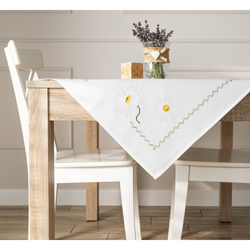 Summer serweta z haftem, szerokość 85cm x wysokość 85cm, kolor 001 biały
