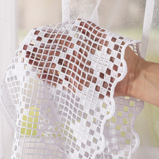 Firanka z aplikacją pasowa, wysokość 175cm, kolor 001 biały