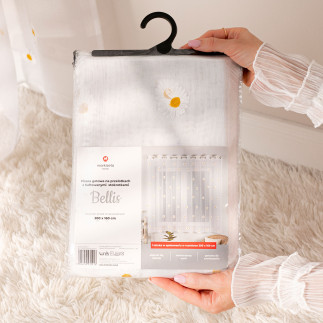 Bellis firana gotowa na etaminie w stokrotki, haftowana na taśmie, z ołowianką, szerokość 140 x wysokość 250cm, kolor 001 biały