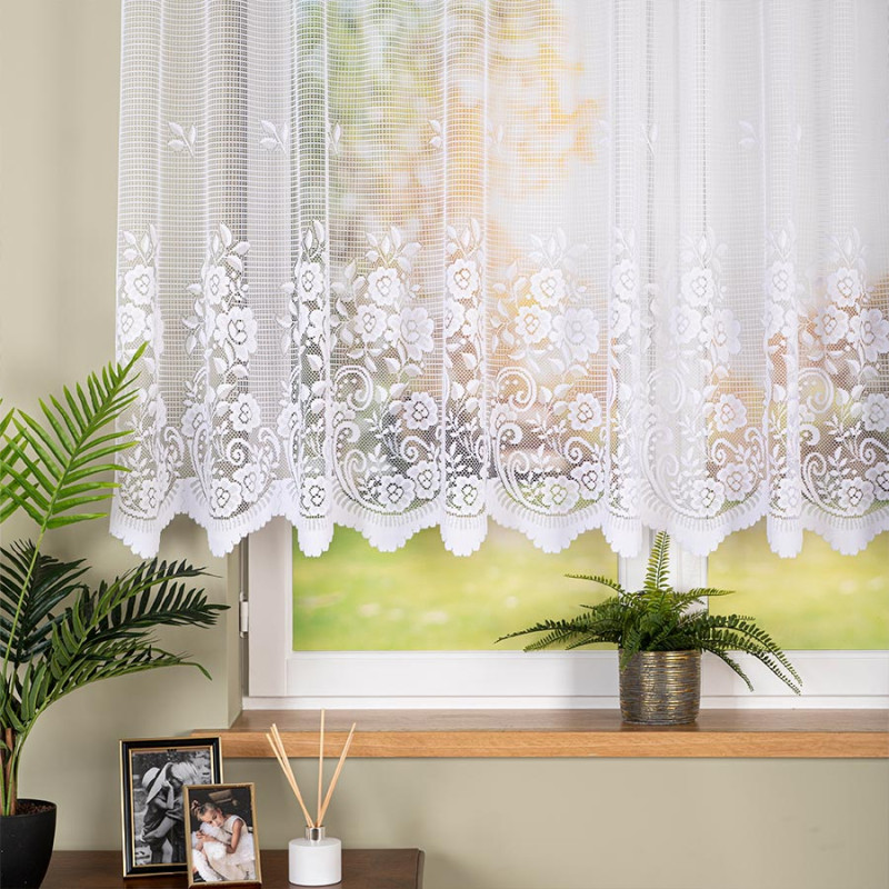 Firanka żakardowa ze wzorem pasowym, wysokość 140cm, kolor 001 biały